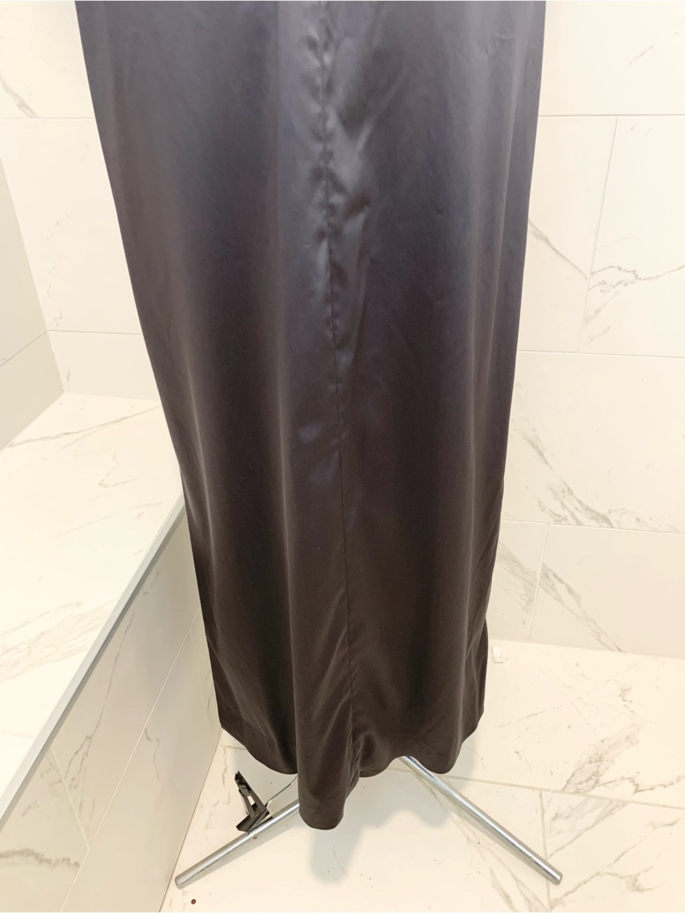 Lauren Ralph Lauren Satin V-Neck Evening Dress Gray 12 - Picture 11 of 16